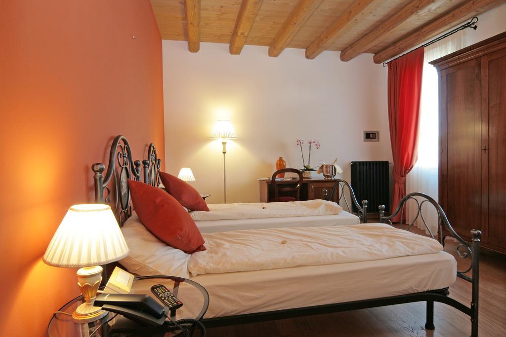 Locanda Al Ponte De Fero Jesolo Luaran gambar