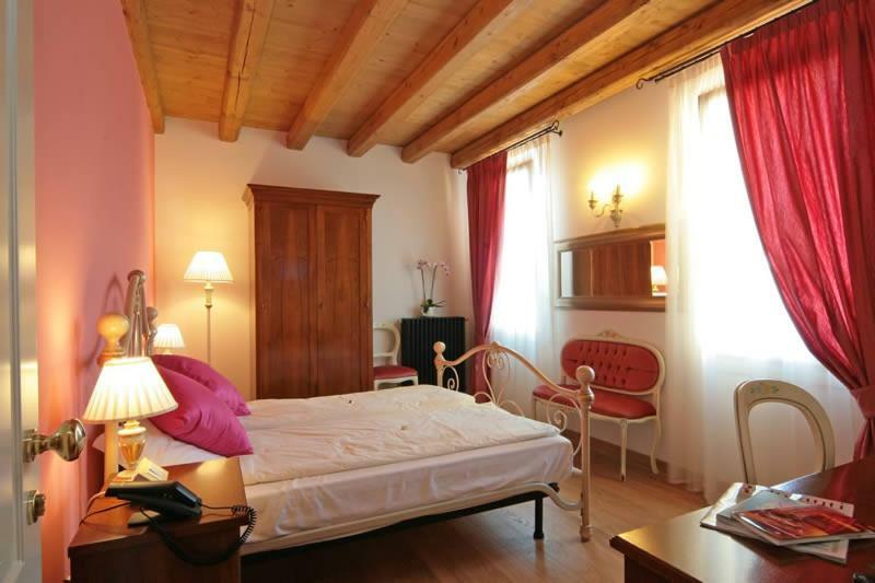 Locanda Al Ponte De Fero Jesolo Luaran gambar